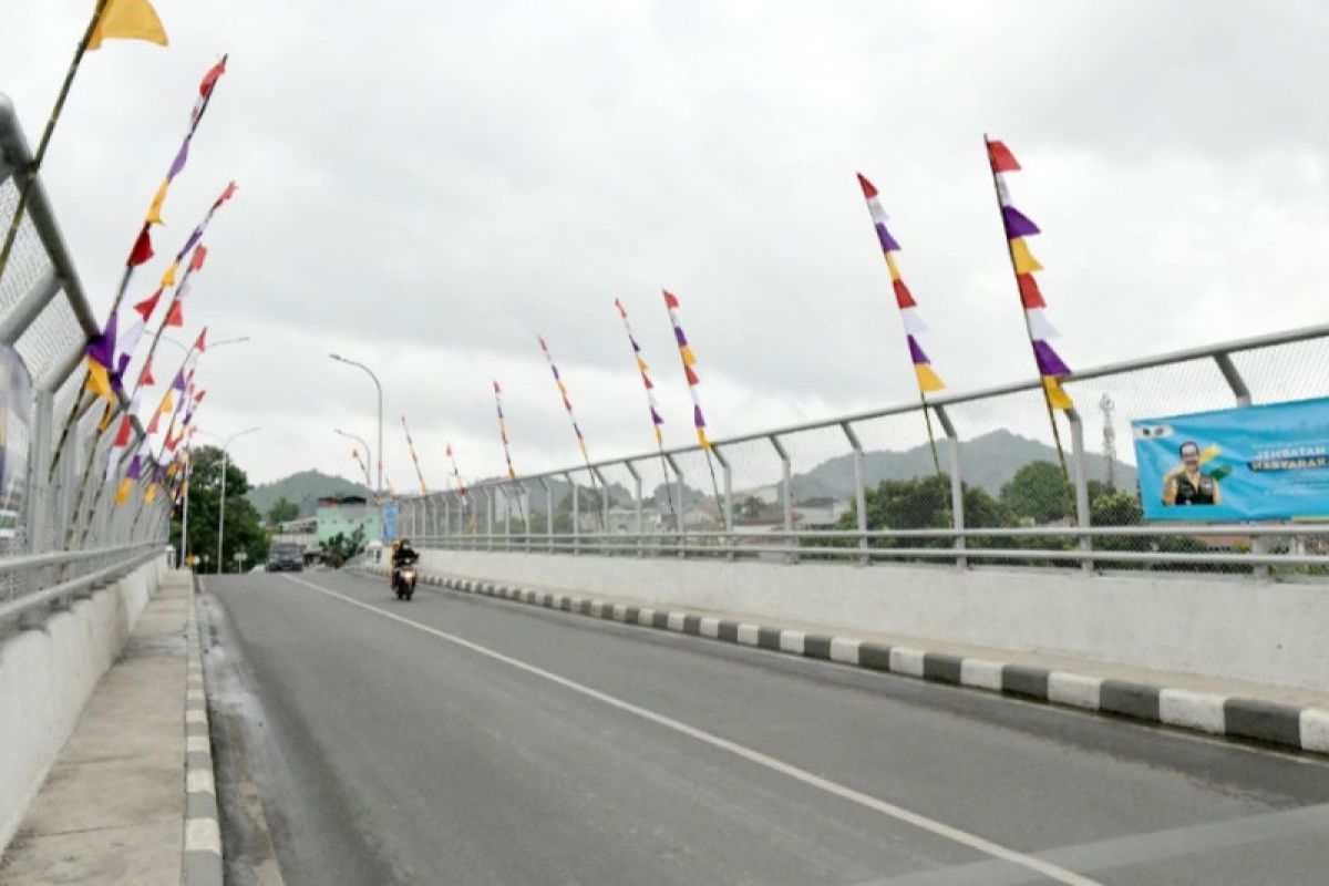 Ridwan Kamil resmikan jembatan jalur ganda Leuwigajah Cimahi