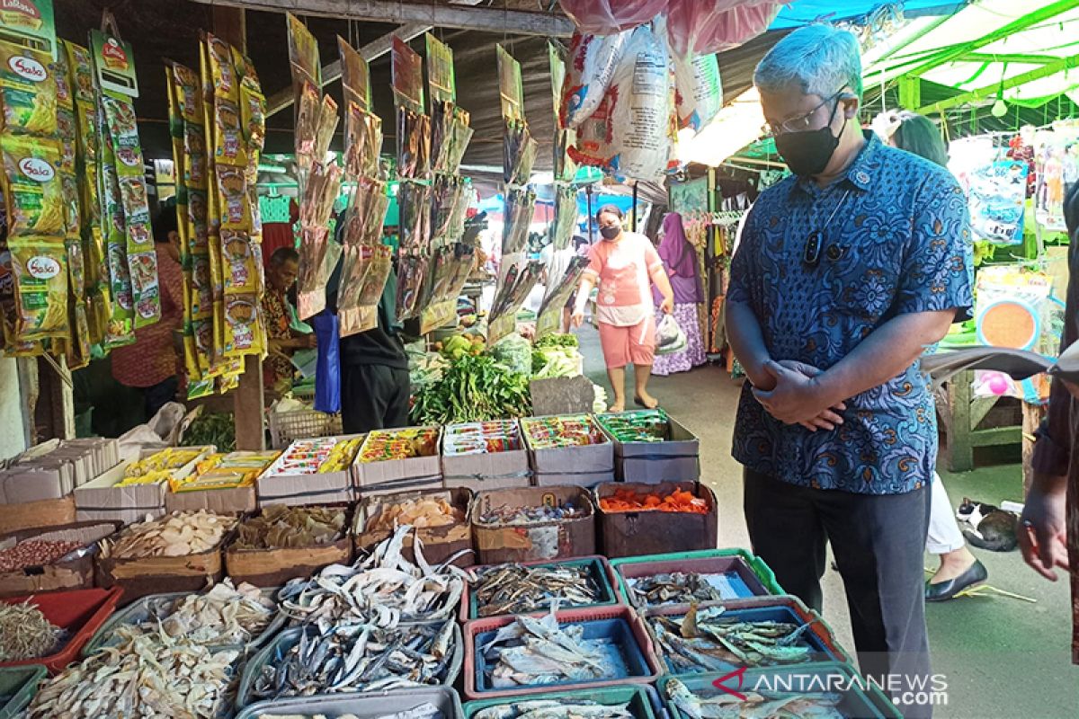 KSP pantau harga minyak goreng di pasar