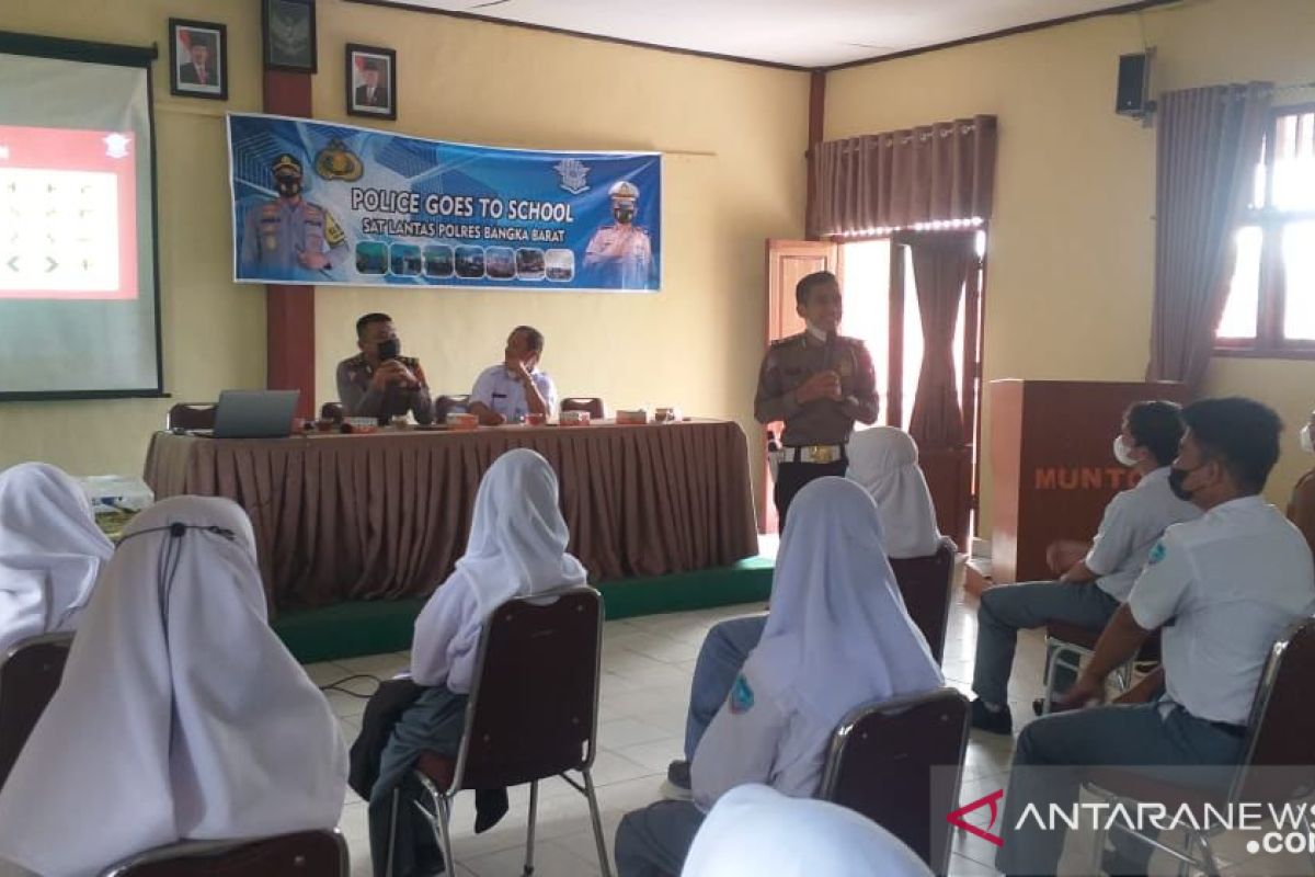 Satlantas Bangka Barat sambang sekolah cegah kecelakaan