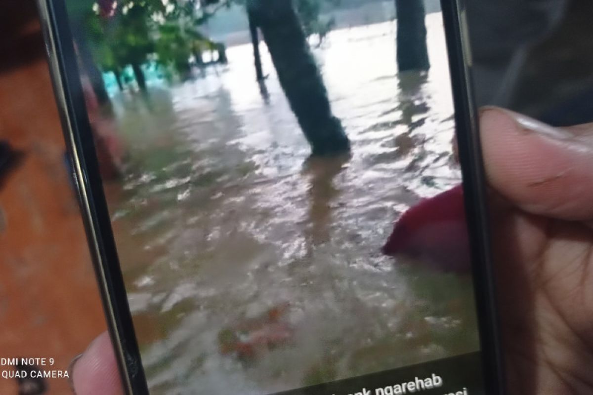 Sekitar 150 rumah di Kabupaten Lebak terendam banjir