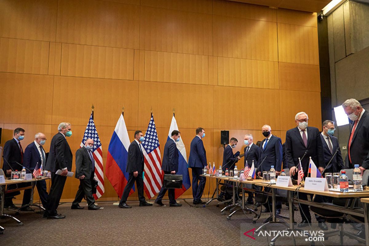Rusia bakal tuntut jaminan keamanan di pertemuan NATO