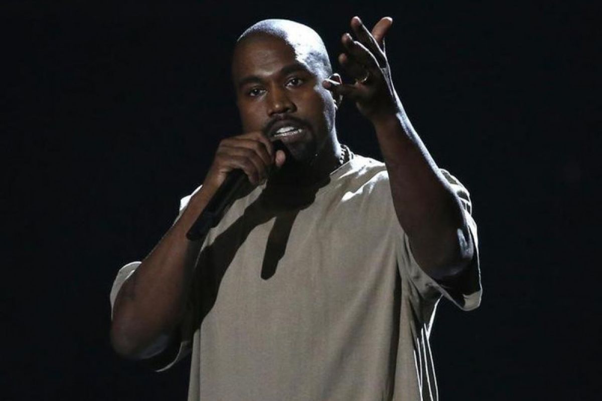 Dinilai anti-Semit, Kanye West diblokir sementara dari Twitter dan Instagram
