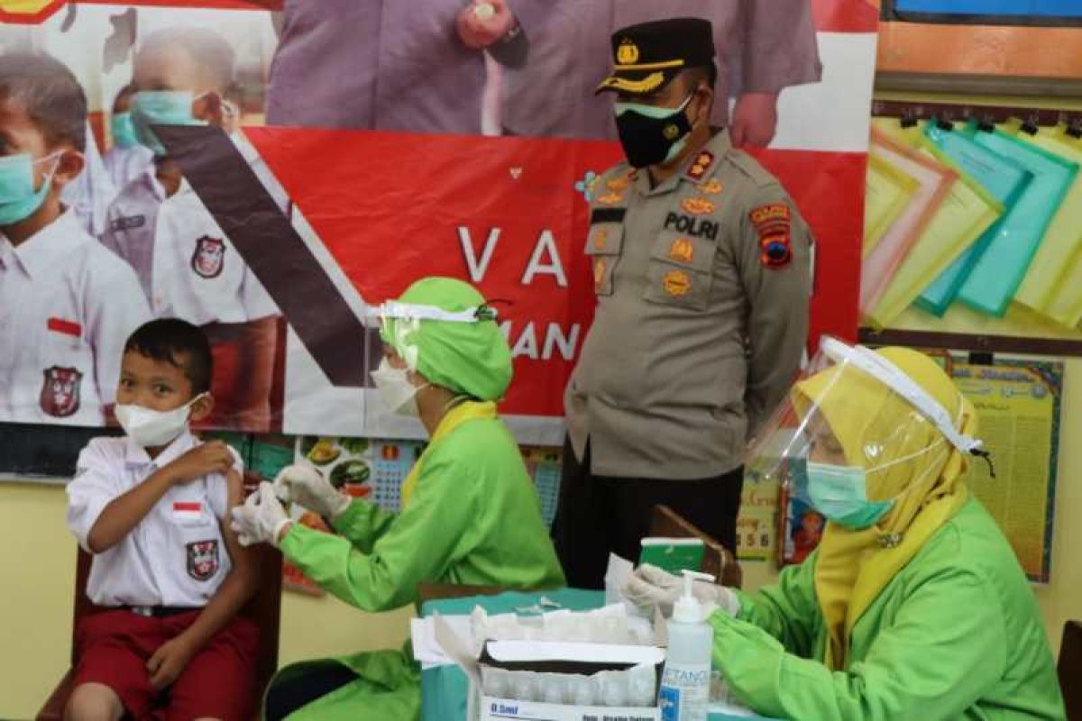 Polres Temanggung bantu percepatan vaksinasi siswa SD