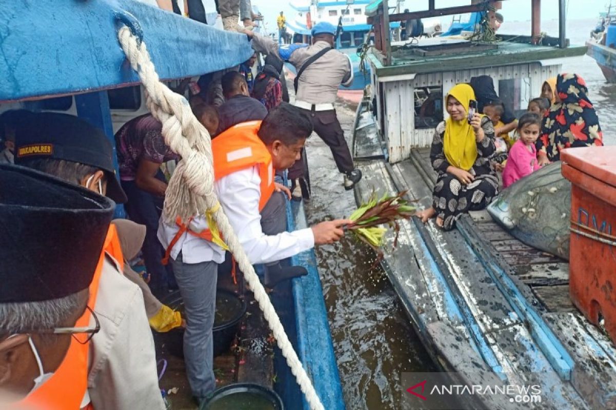 Syukuran laut sebagai ungkapan syukur kepada Tuhan