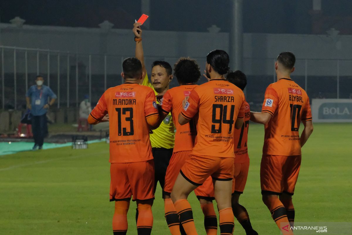 Persiraja layangkan protes ke PSSI terkait wasit Liga 1