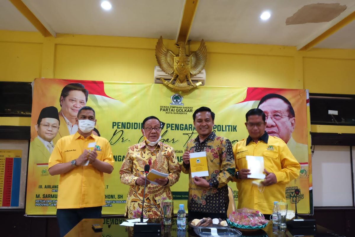 Akbar Tanjung minta kader Golkar rajin sapa masyarakat jelang Pemilu 2024