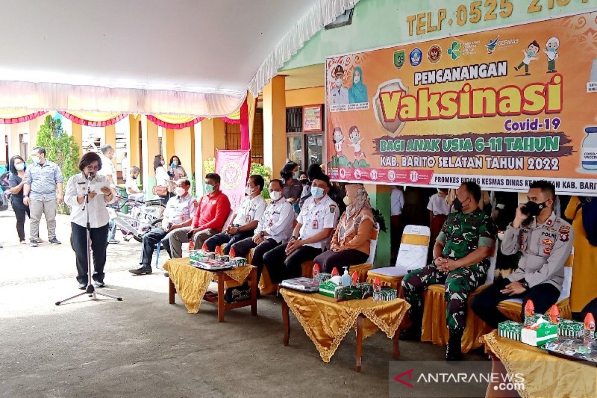 Wabup Barsel harapkan masyarakat dukung vaksinasi anak usia 6-11 tahun