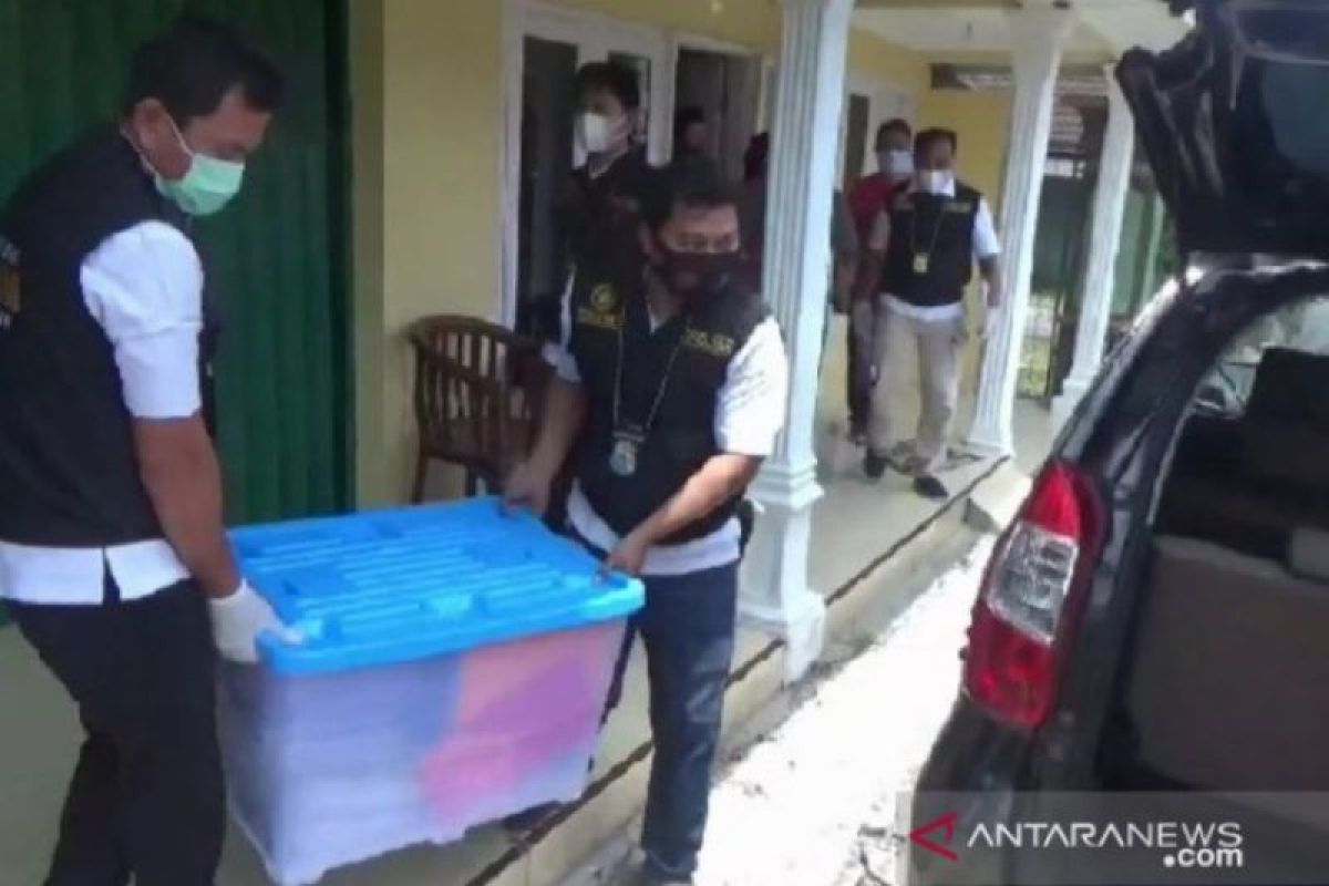 Polisi tahan mantan kades tersangka korupsi APBDes Kaligunting Madiun