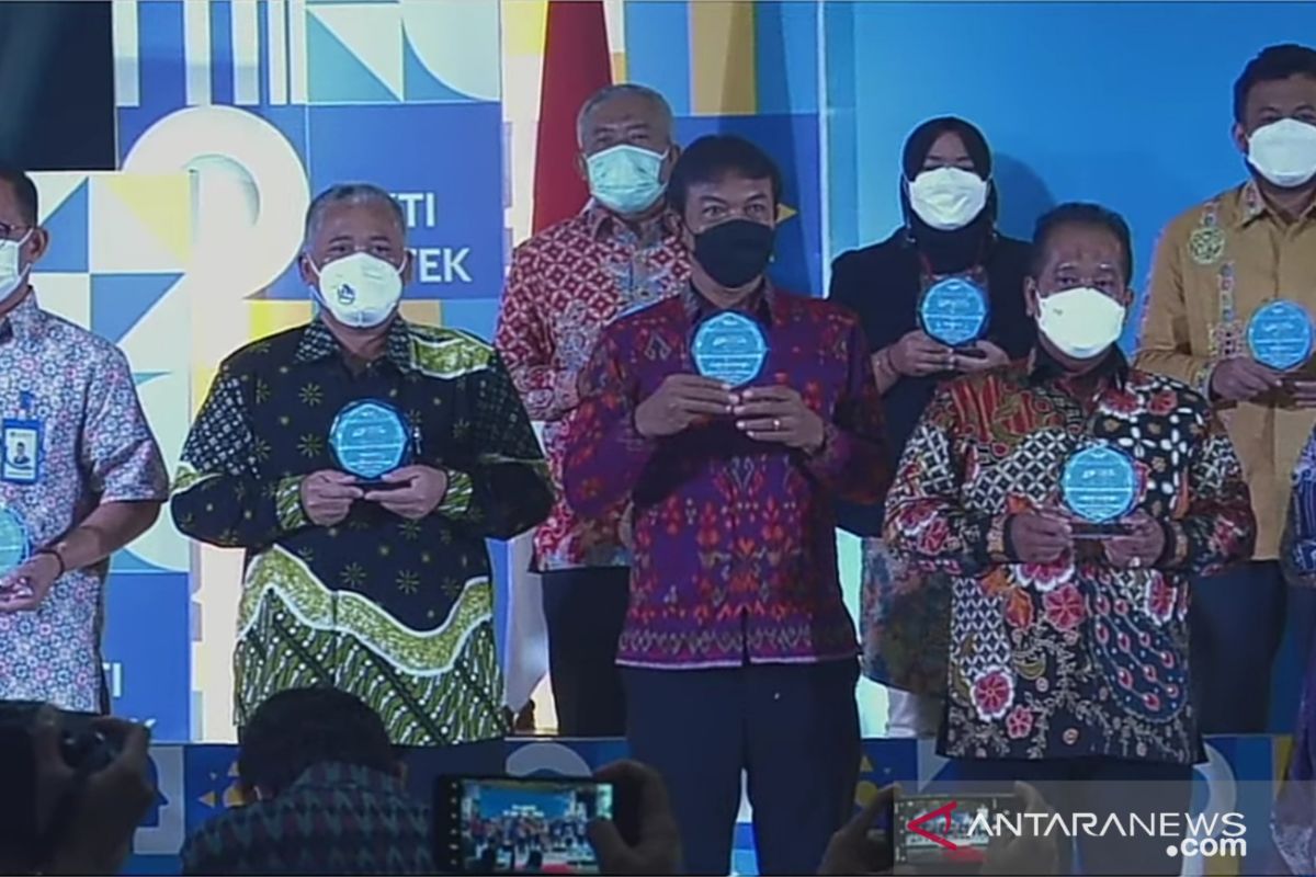 LLDIKTI Wilayah X raih dua penghargaan pada Anugerah Diktiristek 2021