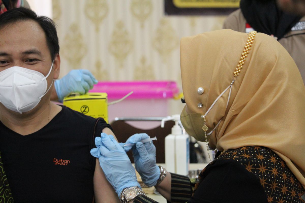 Dinkes Lampung sediakan 3.000 dosis vaksin Pfizer bagi vaksinasi penguat