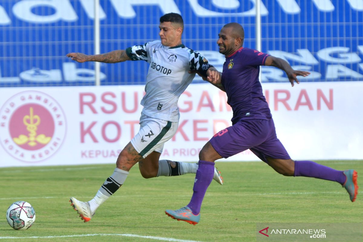 Ciro Alves ikuti jejak Ricky Kambuaya gabung bersama Persib