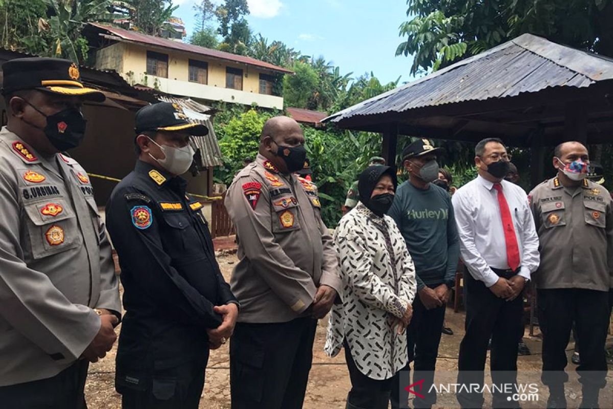 Risma harap pemda waspadai hunian di lereng bukit pemicu longsor