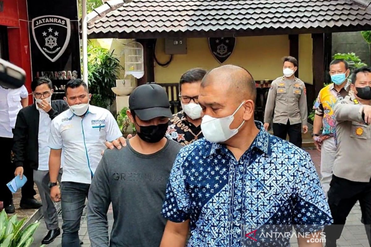 Polisi tangkap pelaku penendang sesajen di Bantul