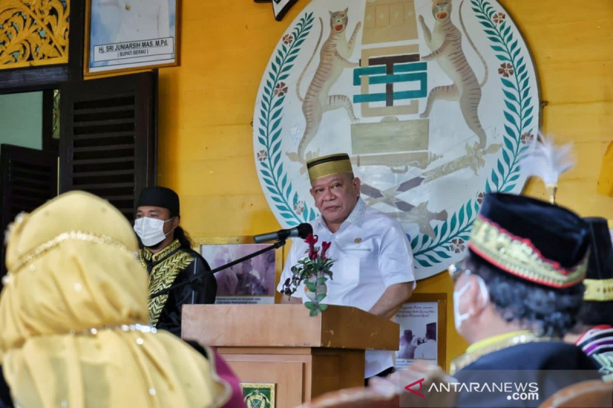 LaNyalla Minta Pemkab Berau Perhatikan Kesultanan Gunung Tabur