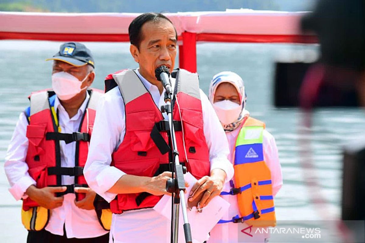 Presiden Jokowi resmikan Bendungan Bintang Bano