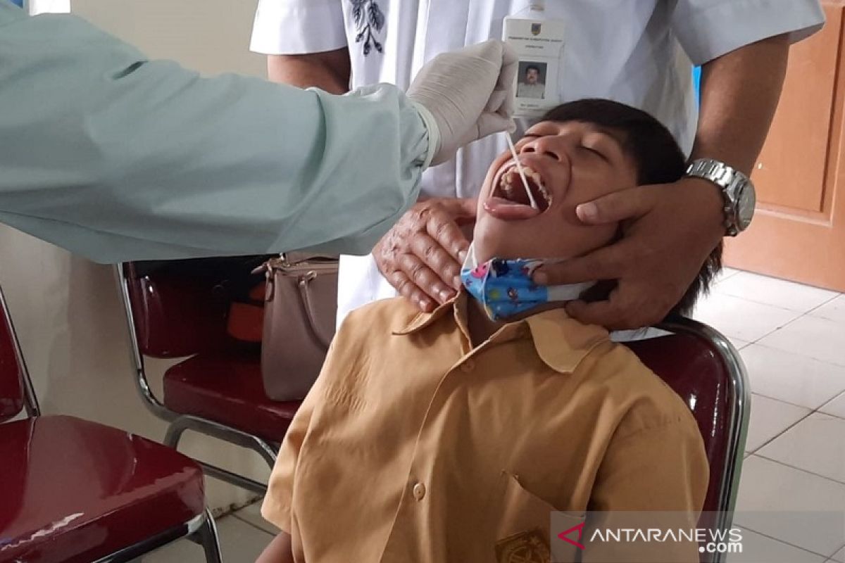 Antisipasi penyebaran COVID-19 di sekolah, Pemkab Kudus lakukan tes PCR