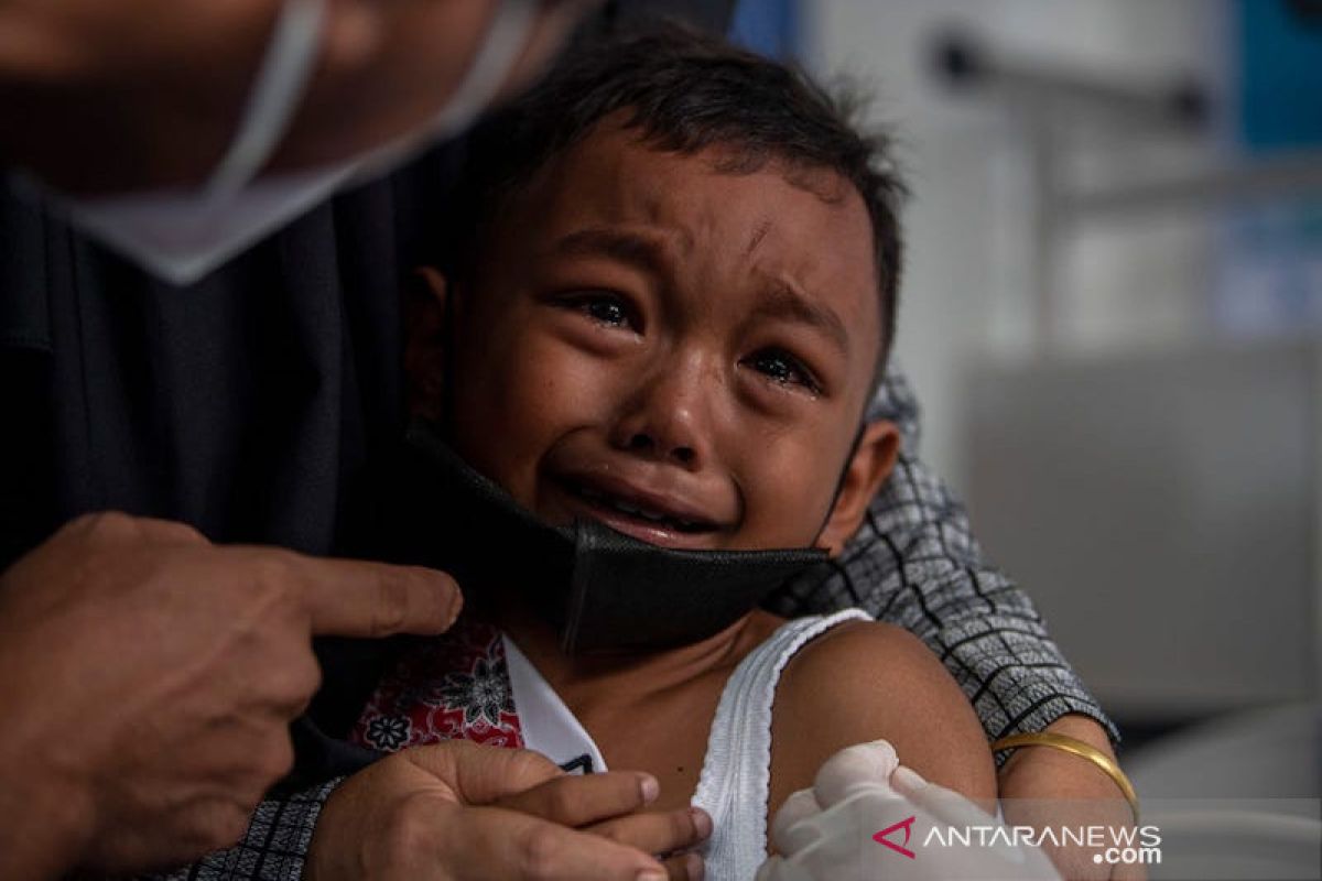 Vaksinasi demi masa depan pendidikan anak