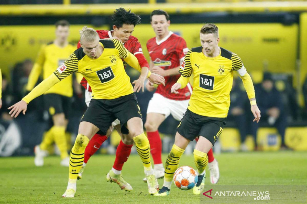 Liga Jerman - Dortmund naik ke peringkat pertama seusai kalahkan Hoffenheim 3-1