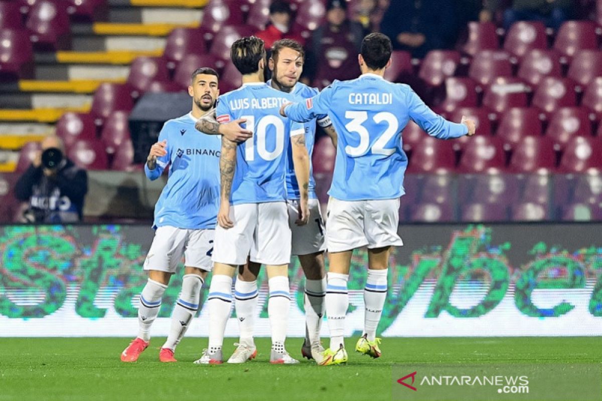 Liga Italia - Dwigol Ciro Immobile antar Lazio lumat Salernitana 3-0