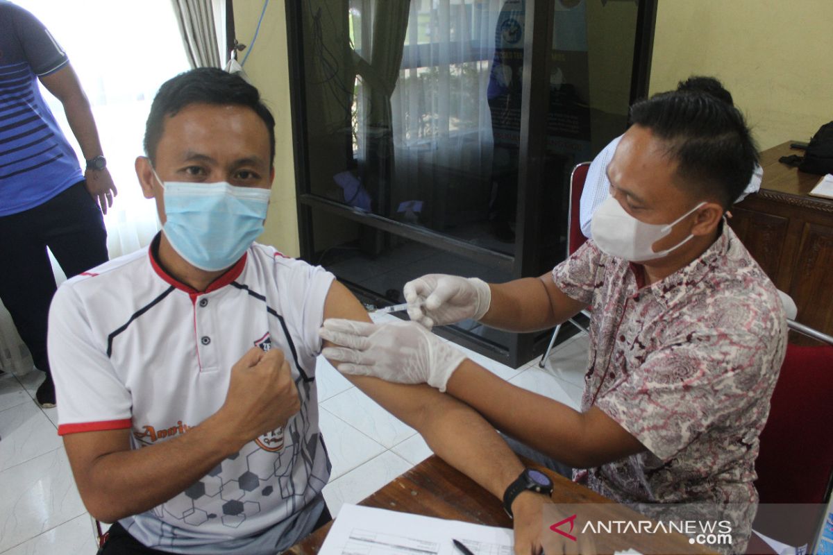 102 personel Polres Bangka Tengah sudah diberikan vaksin dosis penguat