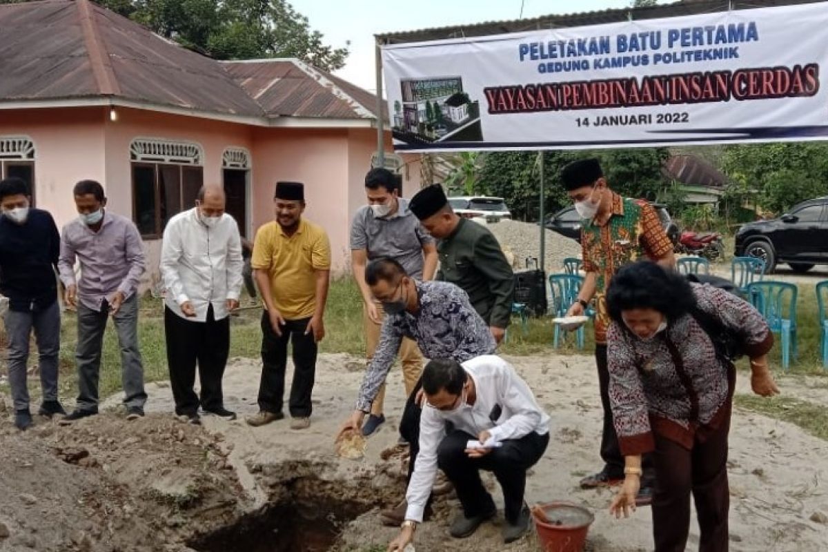 Politeknik Yayasan Pembinaan Insan Cerdas di Perdagangan siapkan SDM andal