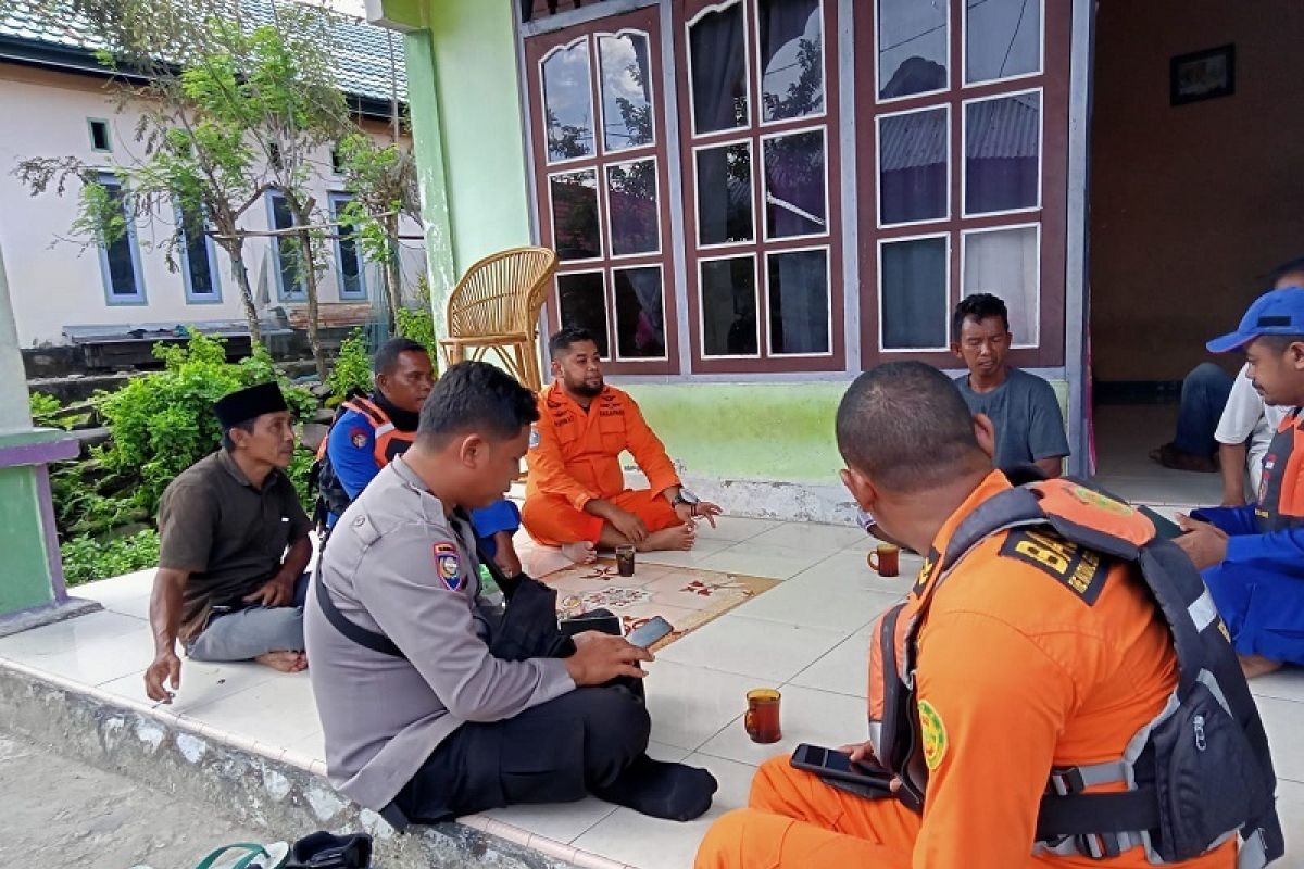 Penumpang KM tiga bersaudara terapung 11 jam di laut