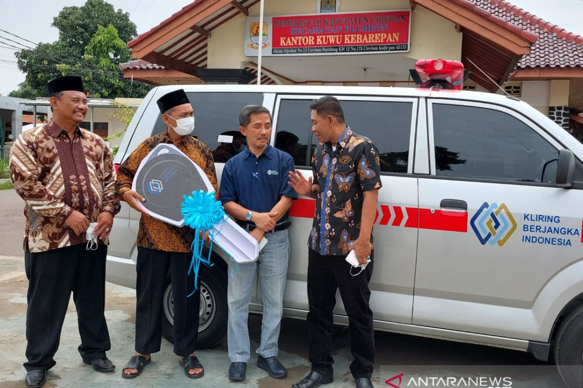 KBI salurkan bantuan satu unit ambulans di Cirebon