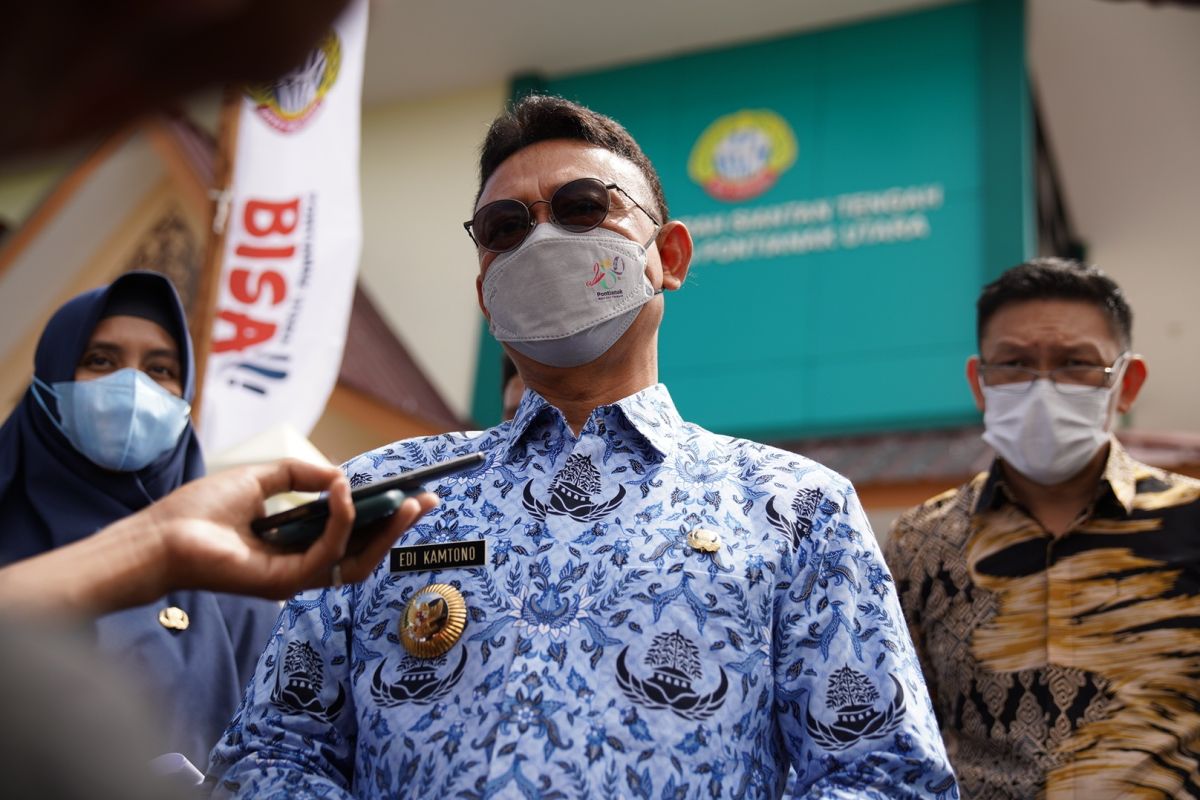 Wali Kota Pontianak minta Kelurahan Siantan tingkatkan pelayanan