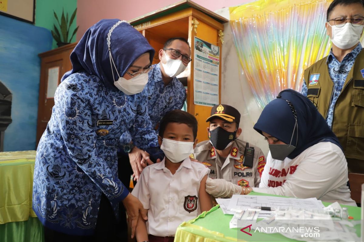 Bupati Beri Semangat, Vaksinasi Anak di Kabupaten Serang Dimulai