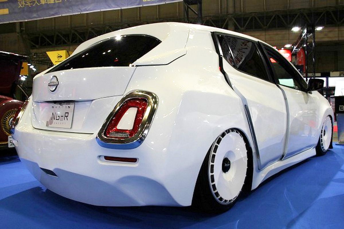 Siswa NATS modifikasi Nissan Leaf "retro masa depan"