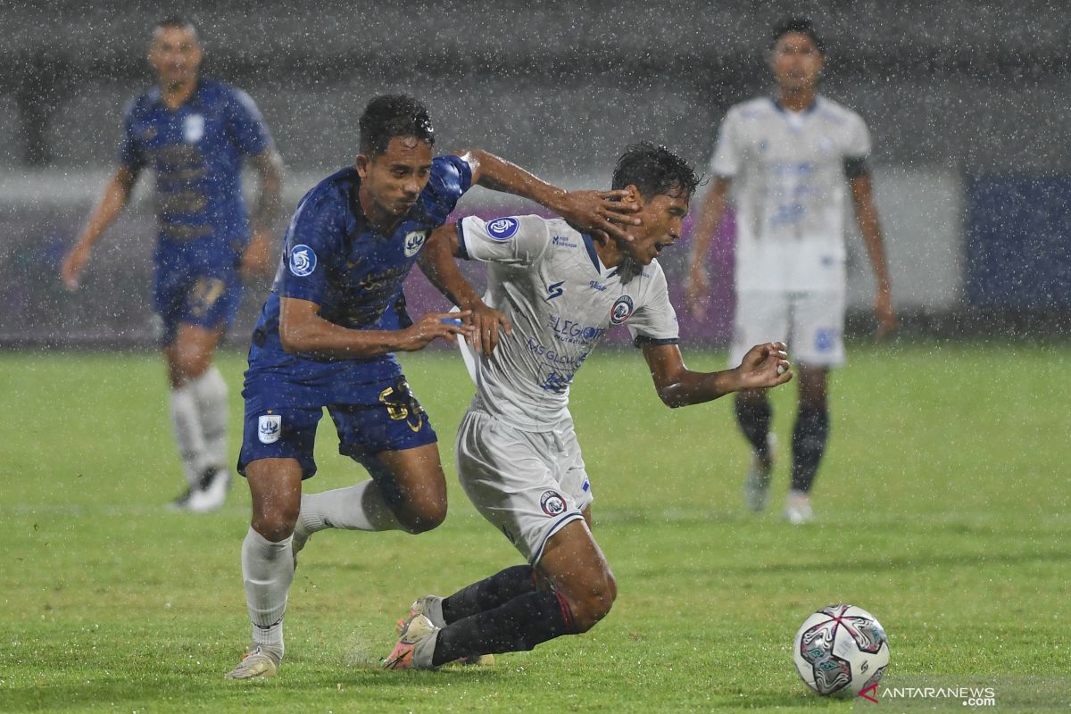 PSIS tahan imbang Arema FC