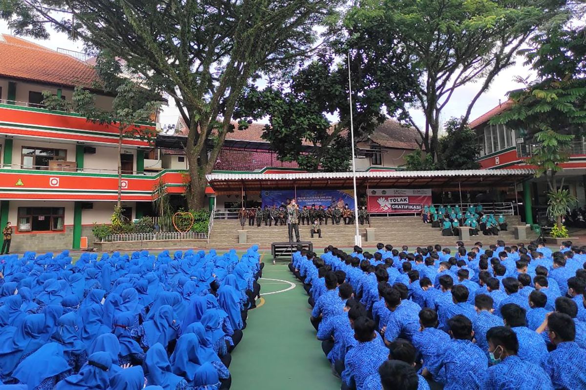 MAN 2 Kota Malang hentikan PTM setelah ada siswa terpapar COVID-19