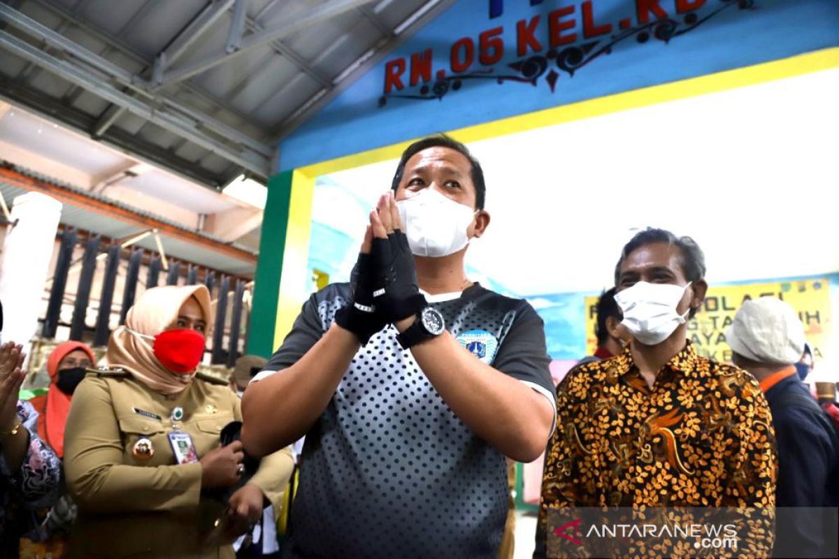 Wali Kota Jakarta Utara minta petugas atasi rob pada tiga titik