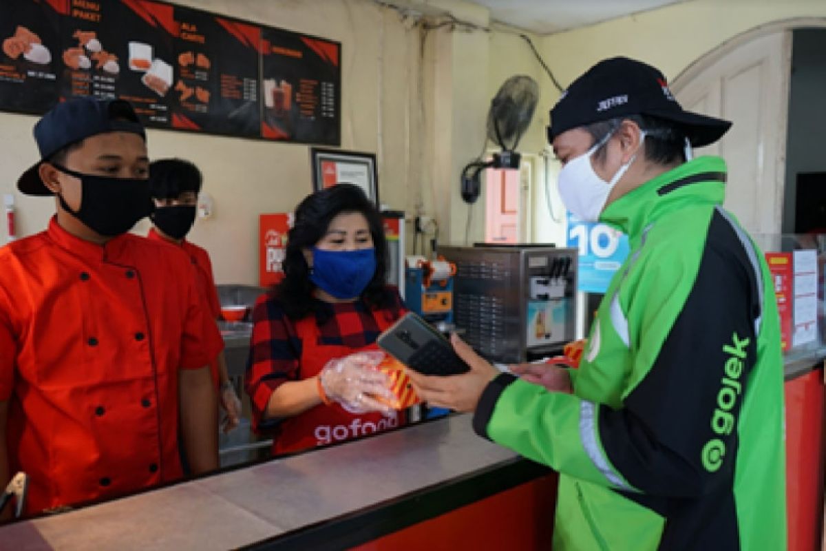 Riset: GoFood pimpin layanan pesan antar makanan di Indonesia