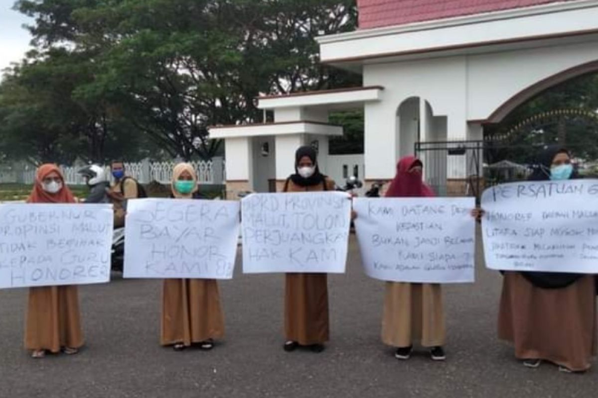 Ratusan guru honorer di Malut dipangkas, proses hukum