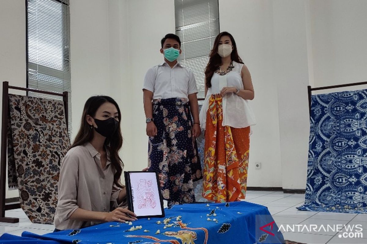 FIK Ubaya lestarikan cerita Panji melalui 38 ragam desain batik