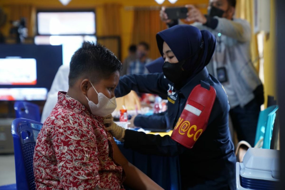 Vaksinasi di kalangan anak mulai dilaksanakan di empat kabupaten di Sulbar