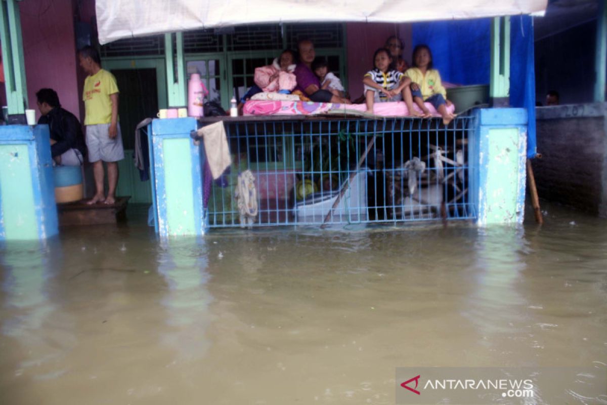 Ribuan rumah di Karawang terendam banjir