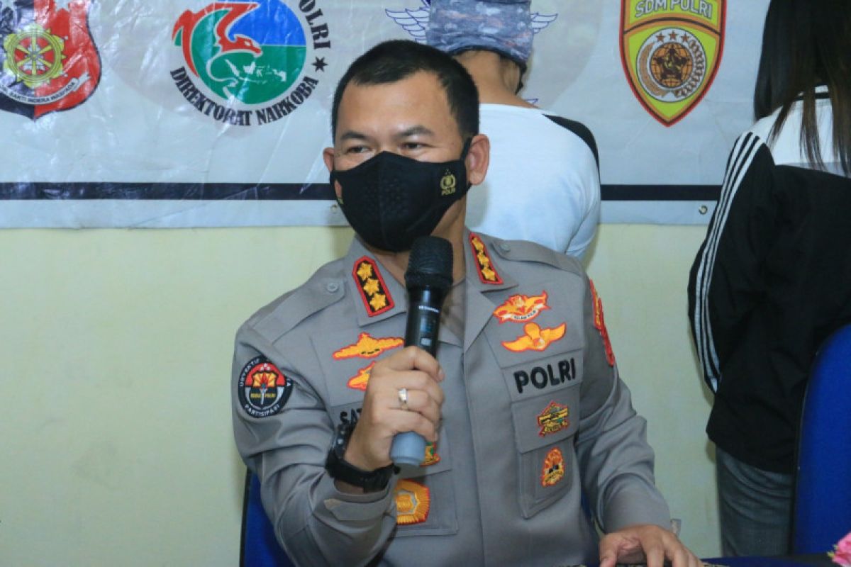 Polisi tangkap dokter palsu layani perawatan kecantikan di Padang