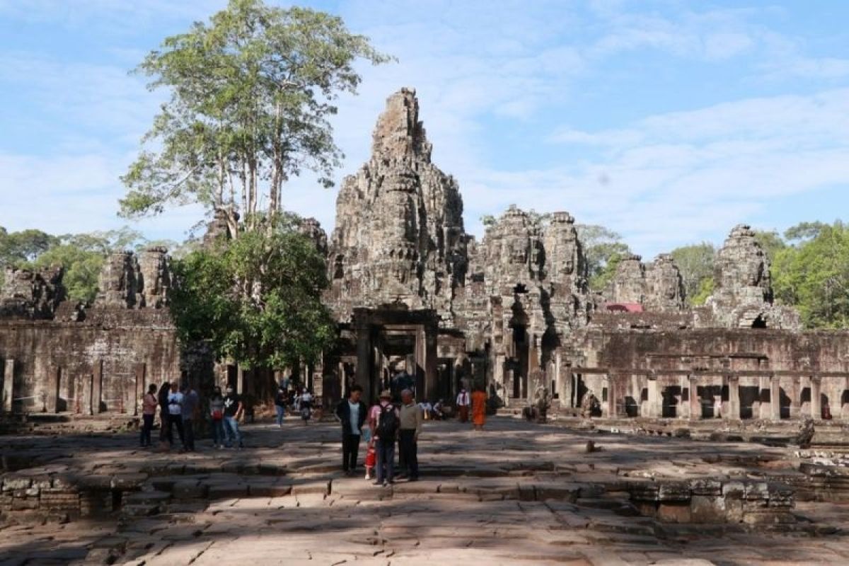 Kamboja luncurkan sebuah rute kunjungan baru obyek wisata Candi Bayon di Angkor