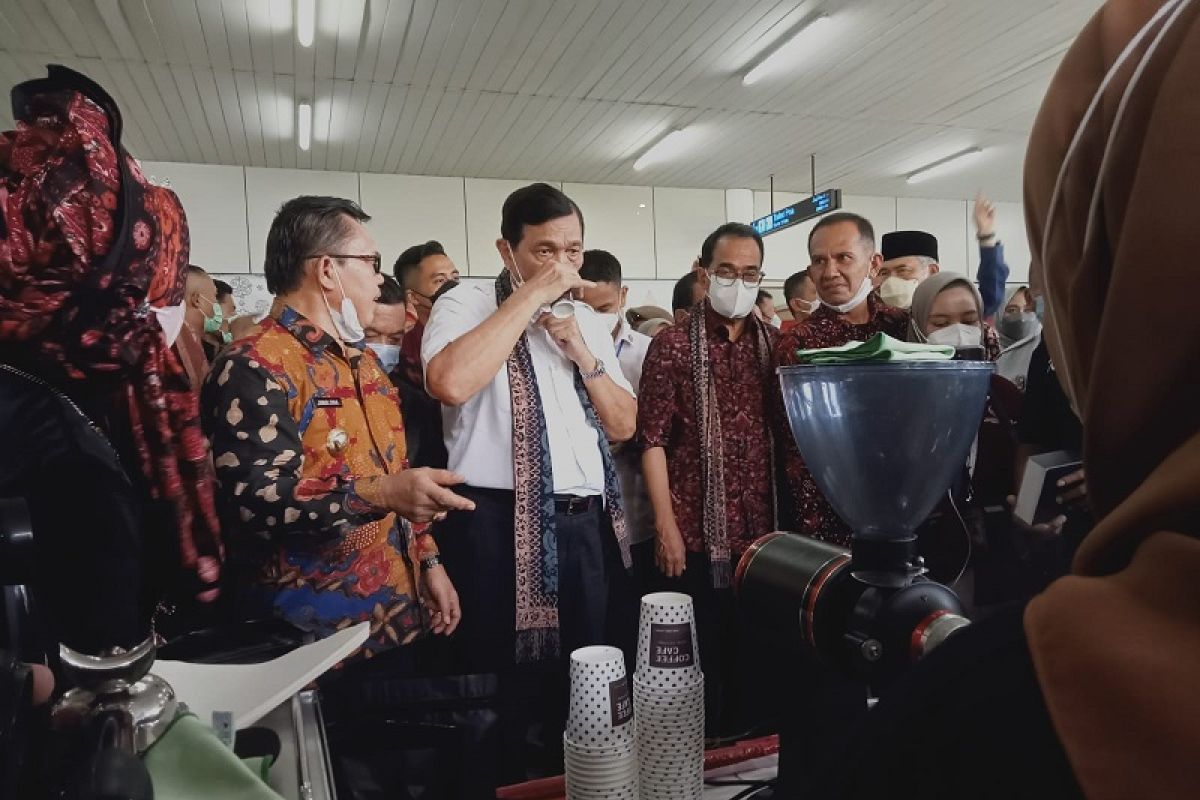 Tiga menteri hadiri Gerakan Nasional Bangga Buatan Indonesia di Jambi