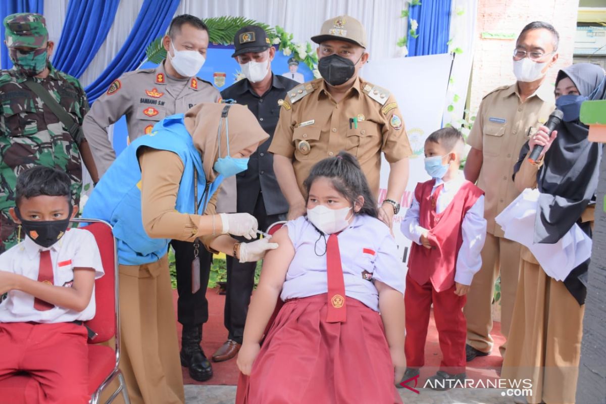 Wabup KKU dorong percepatan cakupan vaksinasi anak usia 6- 11 tahun