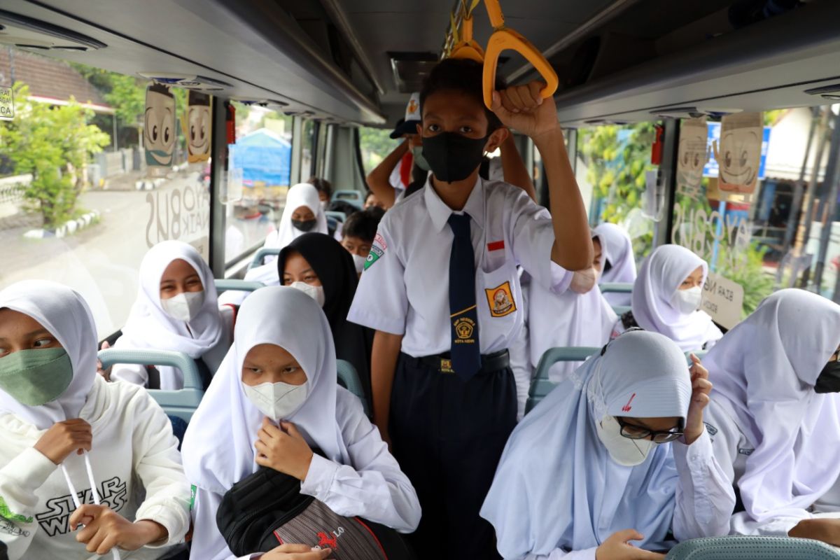 Dishub Kota Kediri operasionalkan  kembali bus sekolah