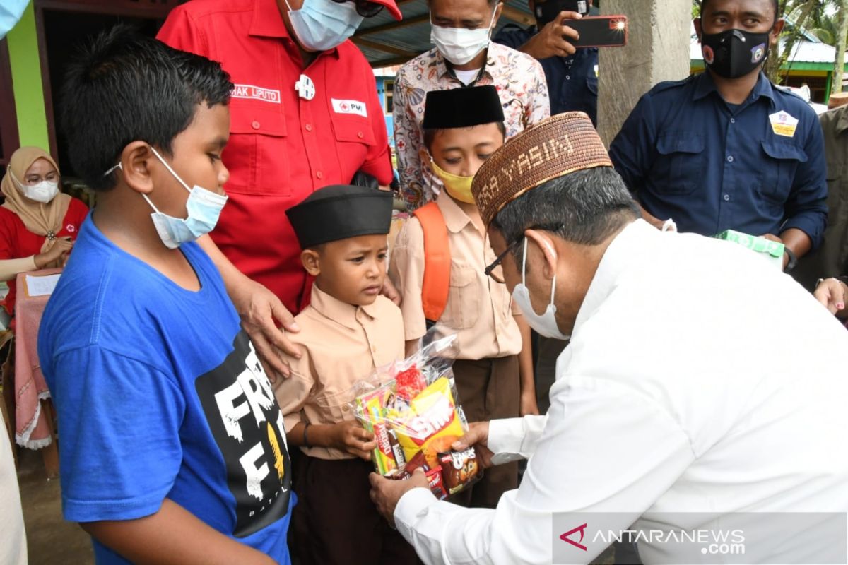 Pemkab Gorontalo Utara target setiap hari 1.000 anak divaksin