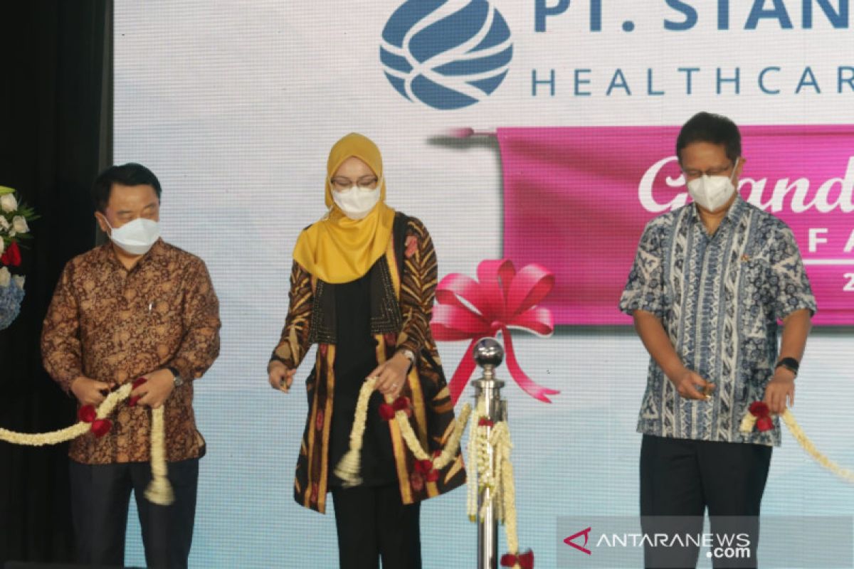 Health Minister inaugurates medical device factory in Purwakarta