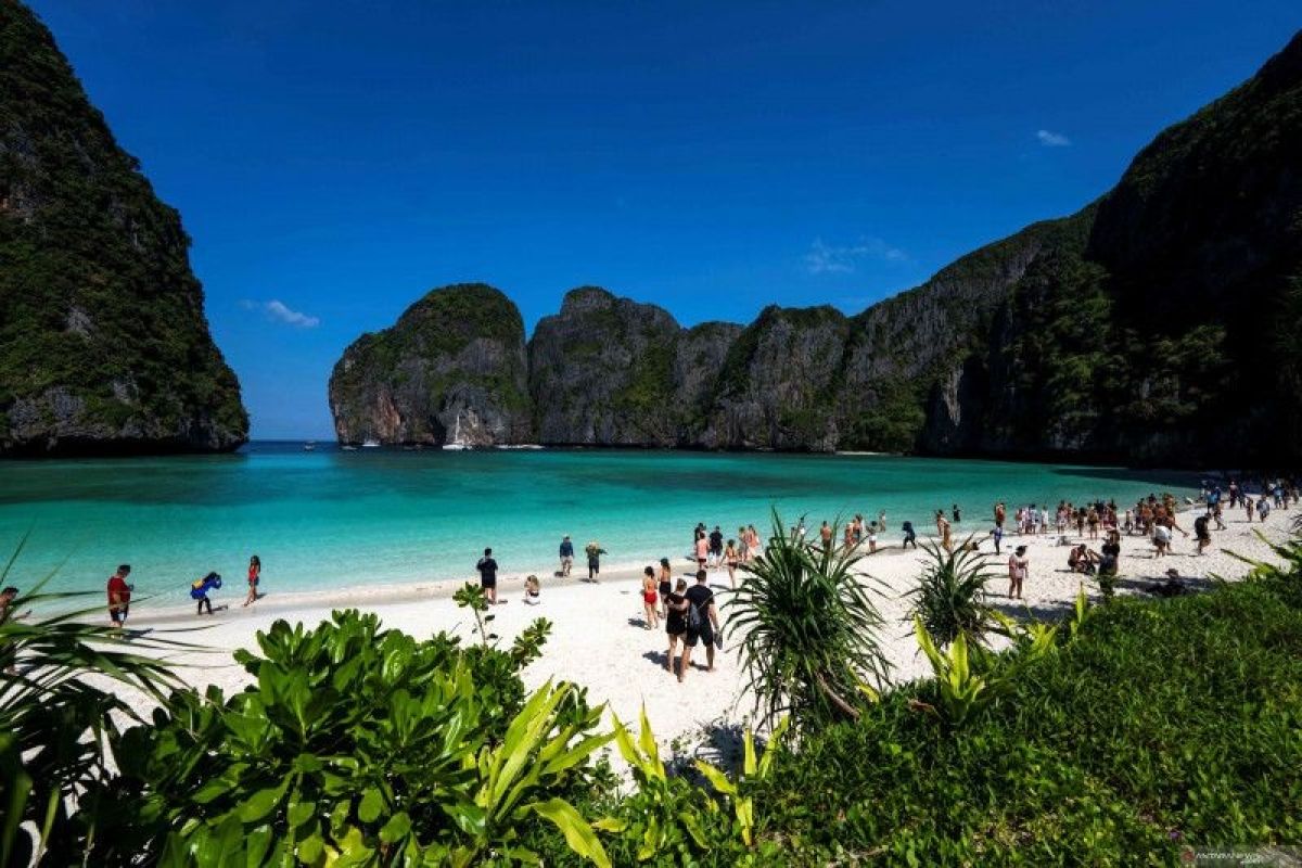Thailand akan lanjutkan program bebas karantina bagi pengunjung yang sudah divaksinasi