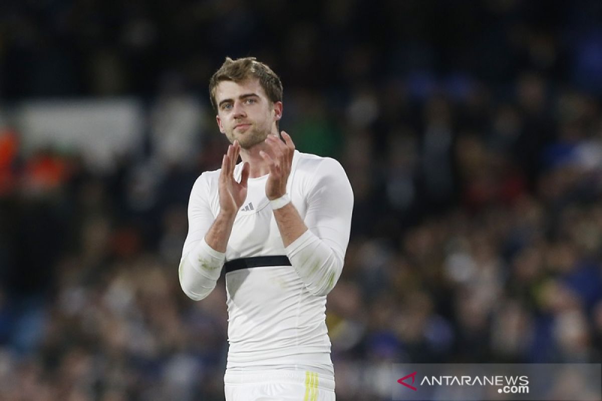 Leeds harus bersabar untuk kembalinya Patrick Bamford