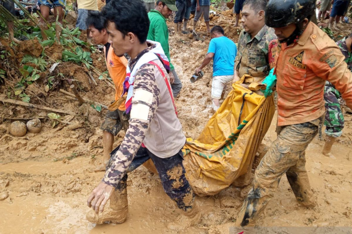 Padang Pariaman alami rugi Rp5,6 miliar akibat bencana sepanjang 2021