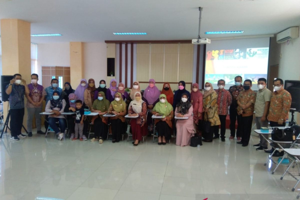 Rapat Kerja Dinas P3APPKB Sumbar Sorot Peningkatan Kekerasan Terhadap Perempuan dan Anak