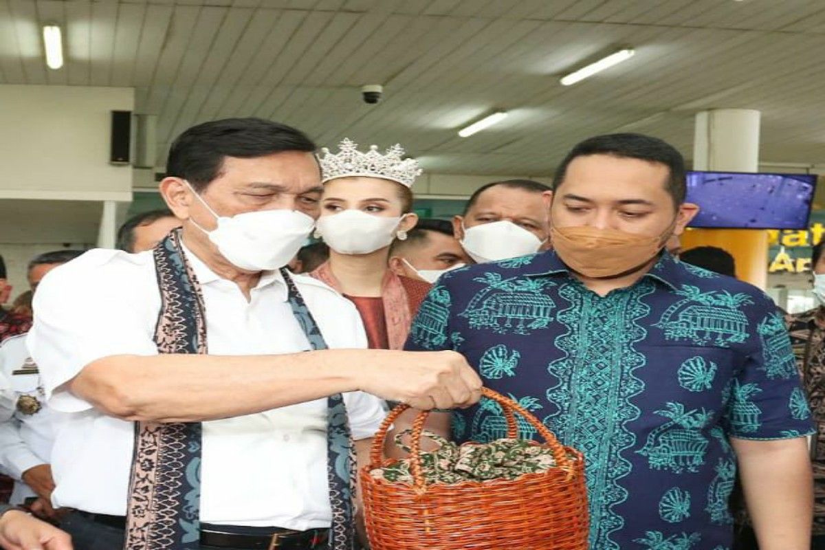 Waka DPRD dampingi Menko Marves kunker di Jambi